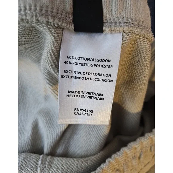 DKNY‎ Cargo Shorts Womens XL Light Beige Pocket Casual Lounge NEW - Picture 6 of 6